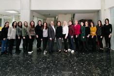 Οι άνθρωποί μας είναι το συγκριτικό πλεονέκτημα, που σας ωφελεί!